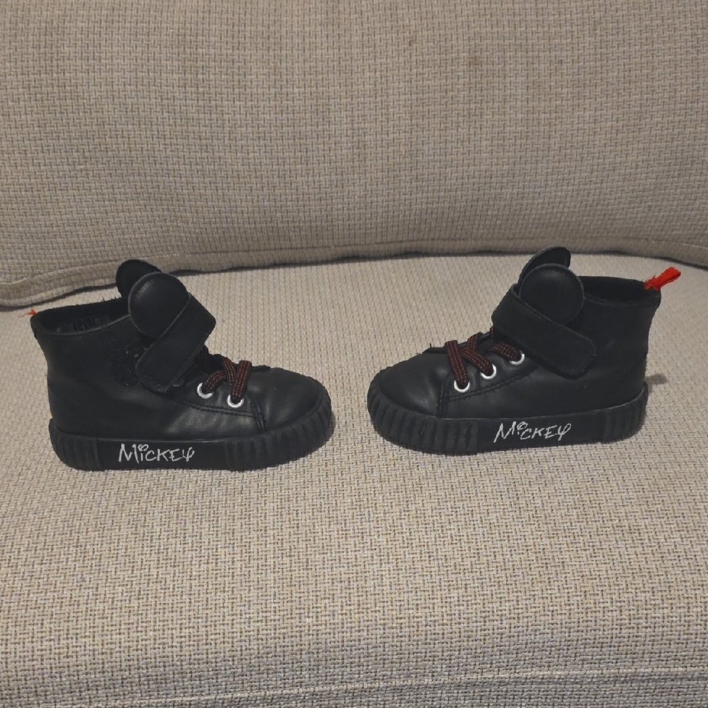 HM Mickey Black Kids Shoes